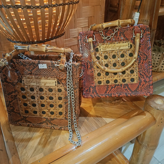 Claire Hand Bag